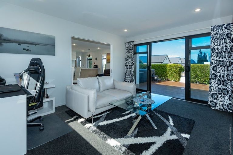 Photo of property in 16 Durell Lane, Halswell, Christchurch, 8025