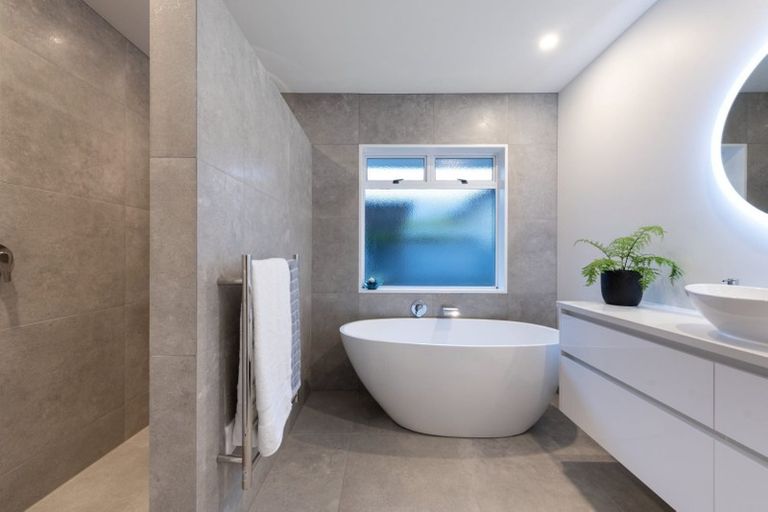 Photo of property in 42 Pembroke Drive, Bethlehem, Tauranga, 3110