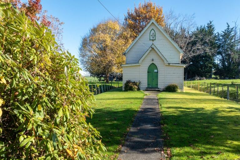 Photo of property in 4 Dungannon Street, Waikaka, Gore, 9773