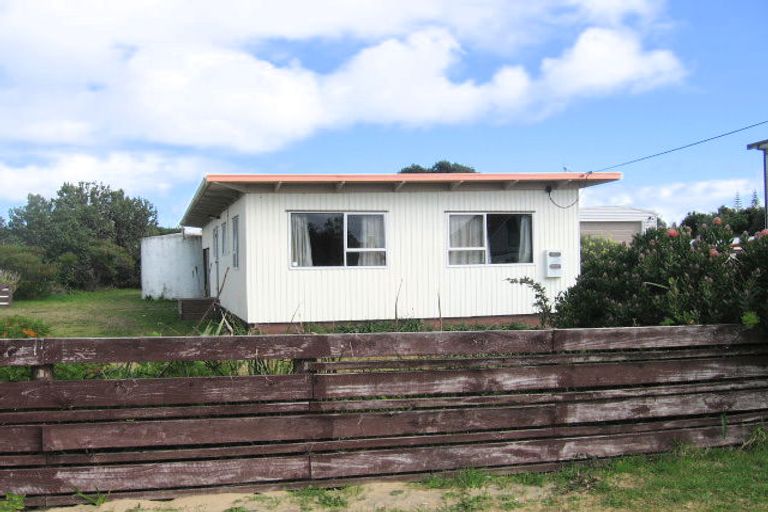 Photo of property in 10 Robert Street, Mangawhai Heads, Mangawhai, 0505