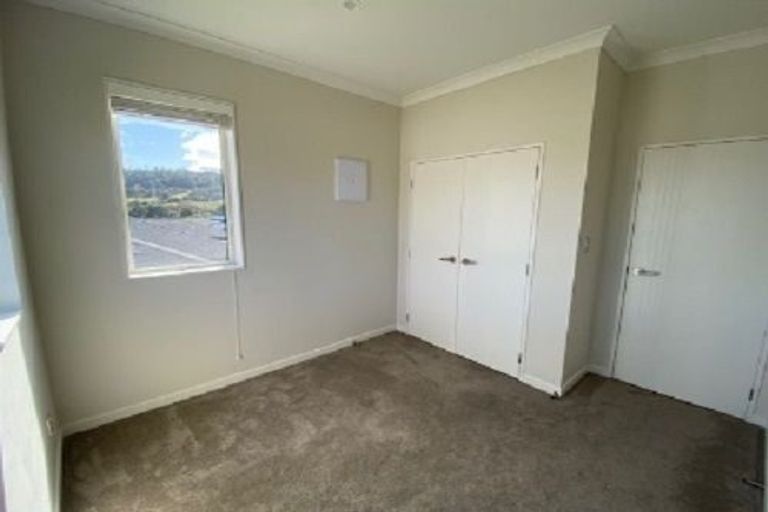 Photo of property in 7 Will Street, Huapai, Kumeu, 0810