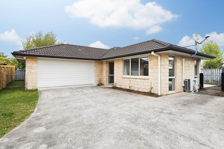 Photo of property in 74a Vardon Road, St Andrews, Hamilton, 3200