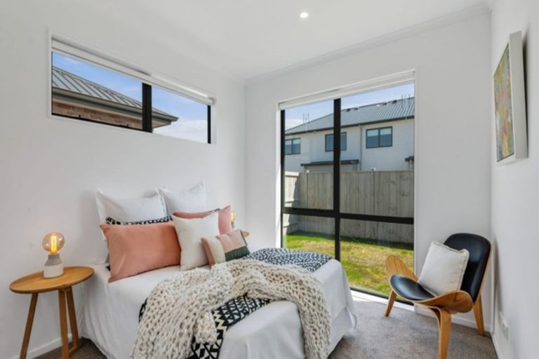 Photo of property in 65 Nganui Avenue, Takanini, 2112