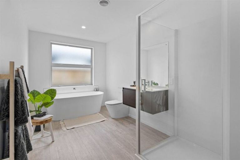 Photo of property in 8 John Raven Lane, Woodend, 7610