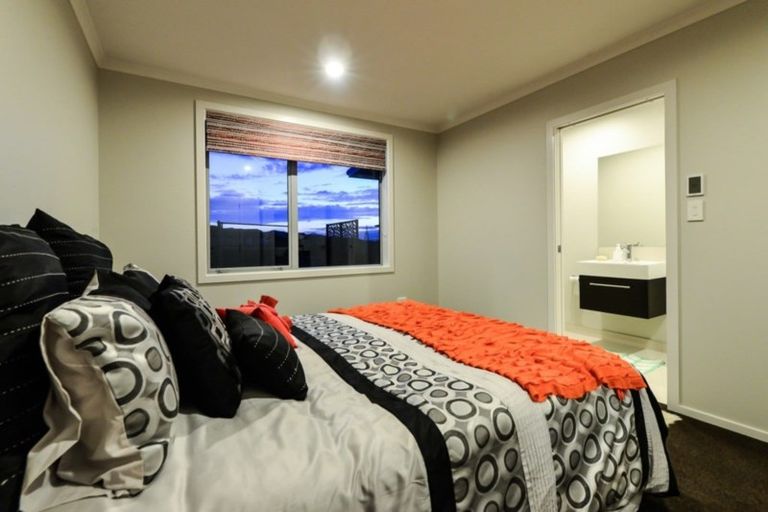 Photo of property in 16 Platina Place, Flagstaff, Hamilton, 3210