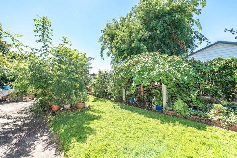 Photo of property in 19 Young Street, Whanganui East, Whanganui, 4500