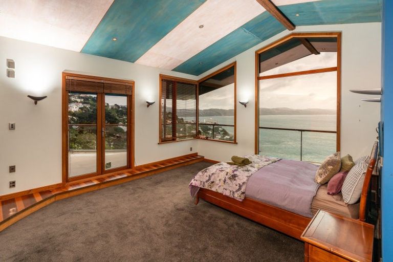 Photo of property in 142 Grafton Road, Roseneath, Wellington, 6011