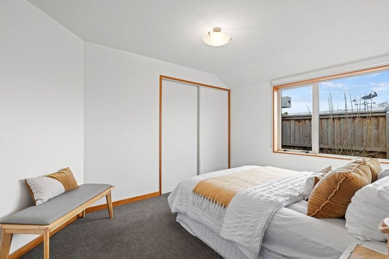 Photo of property in 2/73 Vagues Road, Northcote, Christchurch, 8052