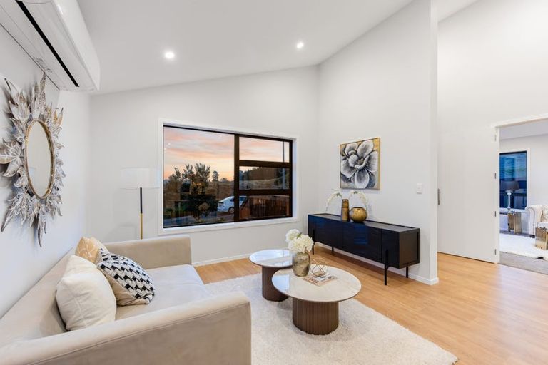 Photo of property in 3 Kauru Lane, Wainui, 0992