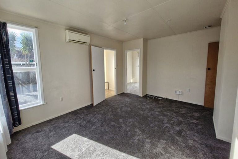 Photo of property in 7b Hood Avenue, Heretaunga, Upper Hutt, 5018