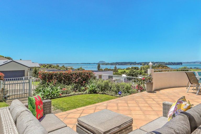 Photo of property in 61 Hamurana Road, Omokoroa, 3114