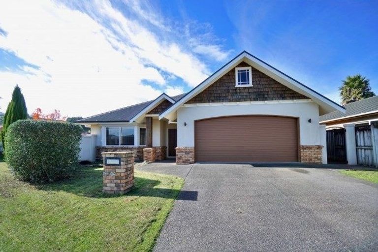 Photo of property in 86 Solomon Street, Brookfield, Tauranga, 3110