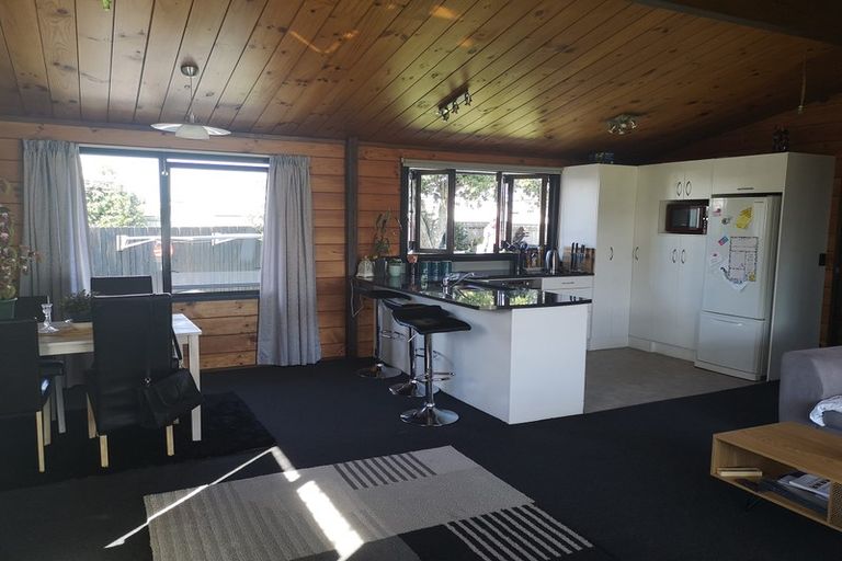 Photo of property in 24 Glasgow Street, Bell Block, New Plymouth, 4312