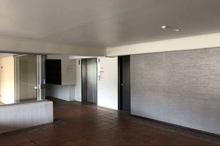 Photo of property in Capital Hill Apartments, 33/54 Hill Street, Thorndon, Wellington, 6011