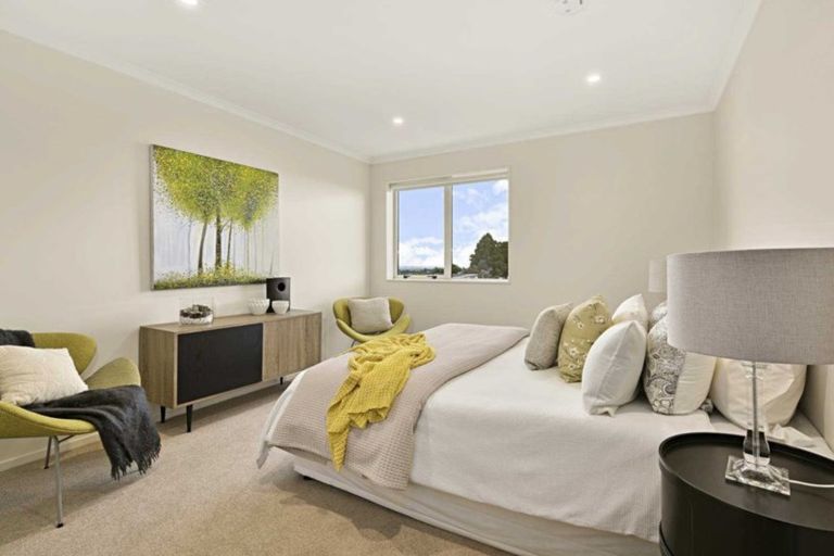 Photo of property in 39 Matairangi Avenue, Totara Heights, Auckland, 2105