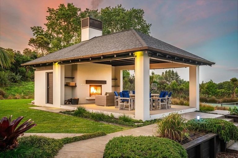 Photo of property in 81 Grace Hill Drive, Dairy Flat, Albany, 0792