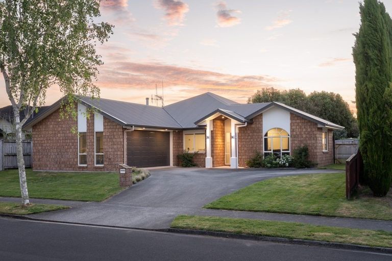 Photo of property in 23 Hawkridge Rise, Huntington, Hamilton, 3210