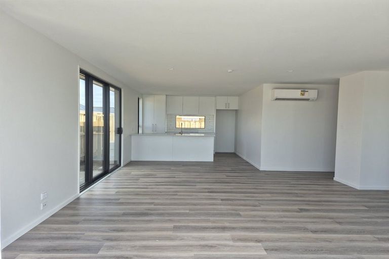 Photo of property in 15 Ellmers Street, Woodend, 7610