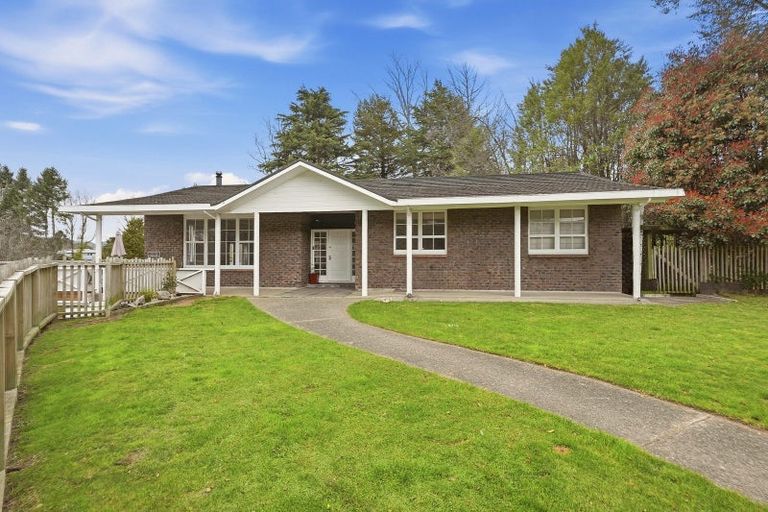 Photo of property in 5 Hector Place, Sunnybrook, Rotorua, 3015