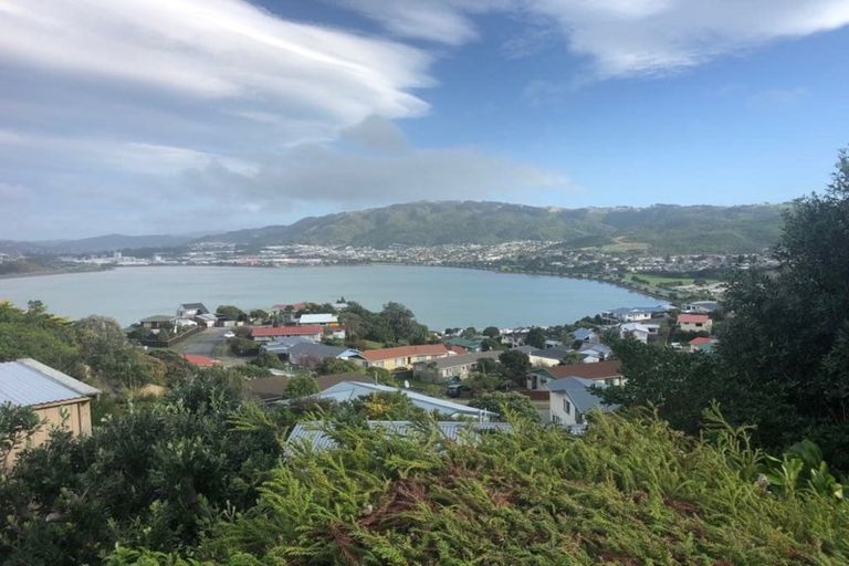 Photo of property in 30 Clipper Street, Titahi Bay, Porirua, 5022