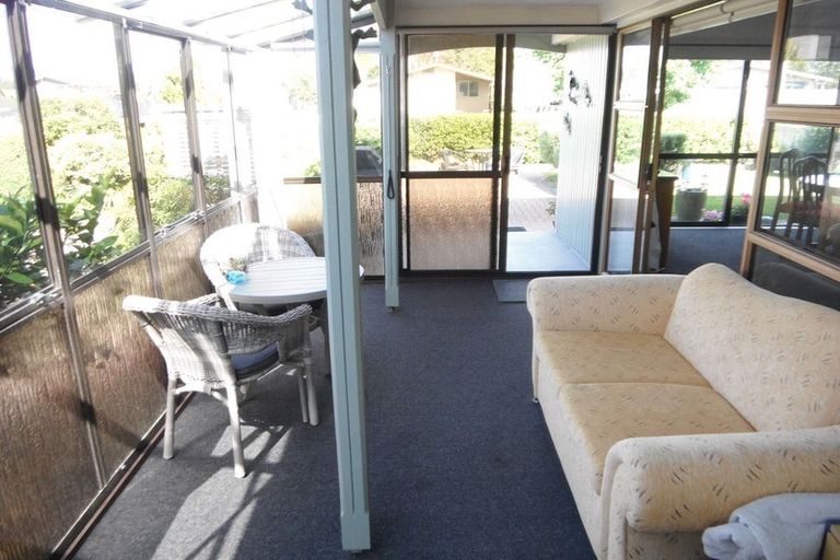 Photo of property in 12a Carter Drive, Pomare, Rotorua, 3015