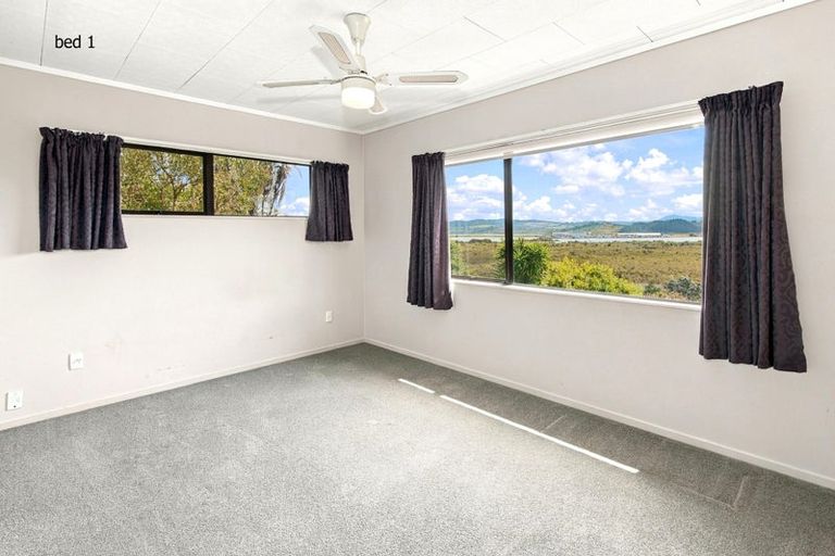 Photo of property in 34 Raumati Crescent, Onerahi, Whangarei, 0110