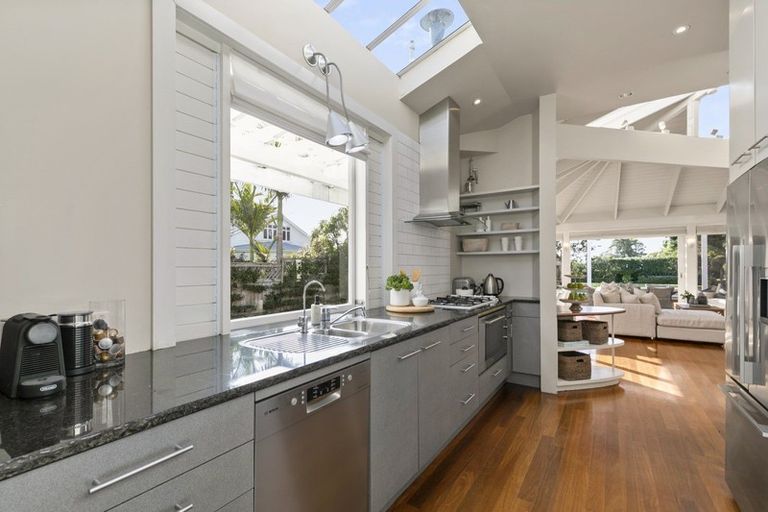 Photo of property in 22 Crescent Road, Epsom, Auckland, 1023