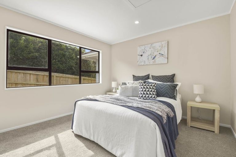 Photo of property in 47 Amorino Drive, Red Beach, 0932