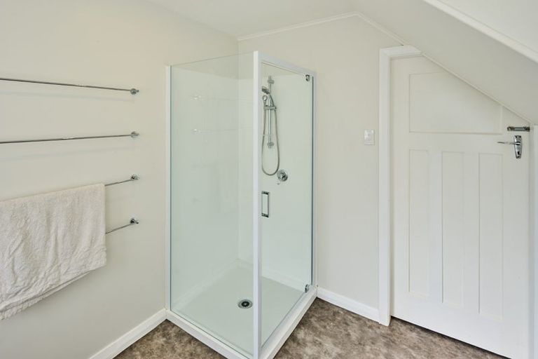 Photo of property in 46 Pembroke Road, Northland, Wellington, 6012