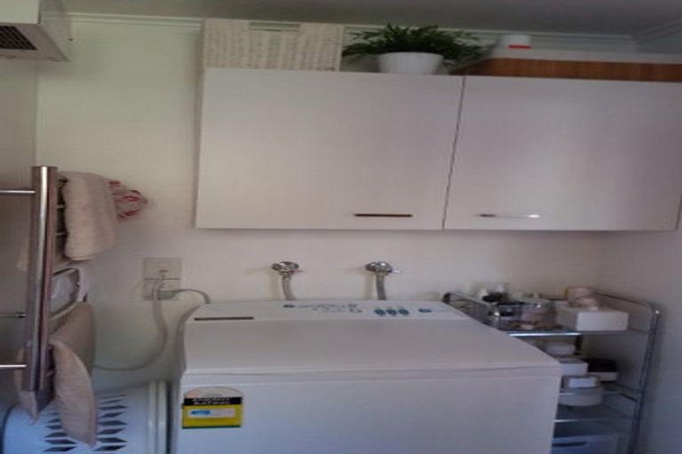 Photo of property in 82 Collier Avenue, Karori, Wellington, 6012