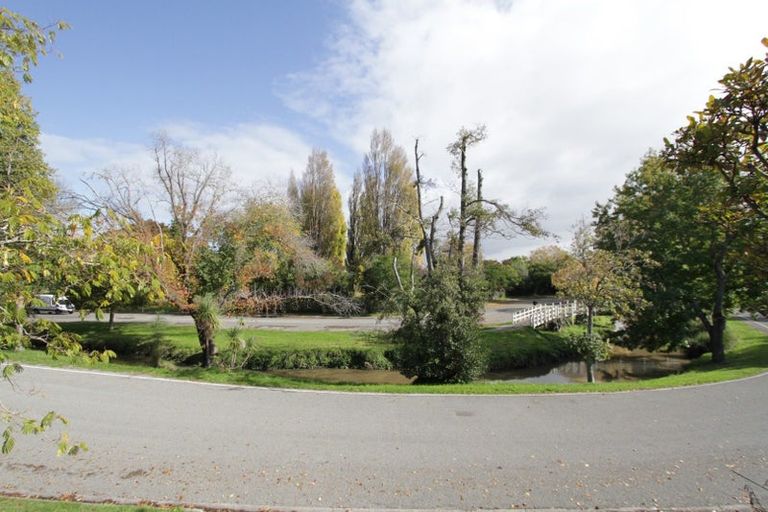 Photo of property in 79 Waimea Terrace, Beckenham, Christchurch, 8023