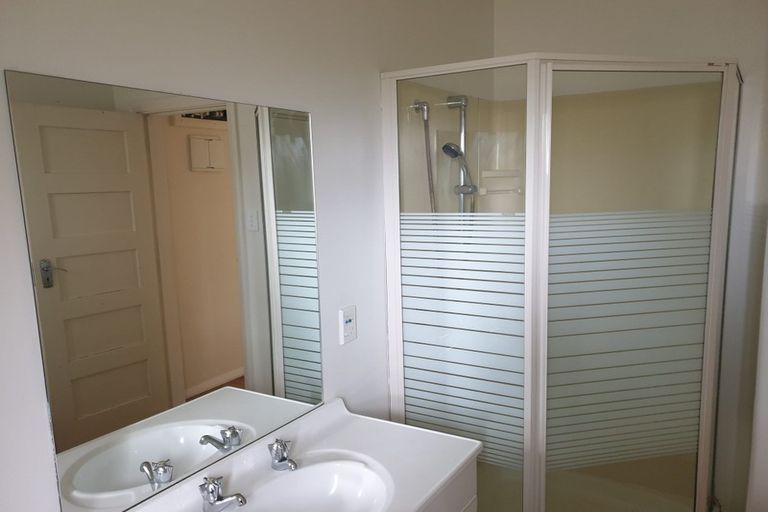 Photo of property in 15b Lothian Street, Ilam, Christchurch, 8041