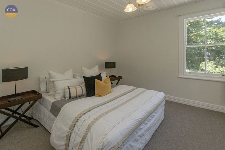 Photo of property in 21 Milton Road, Bluff Hill, Napier, 4110