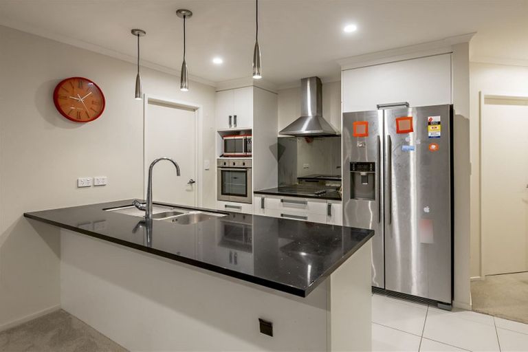 Photo of property in 15 Hillpark Drive, Pokeno, 2402