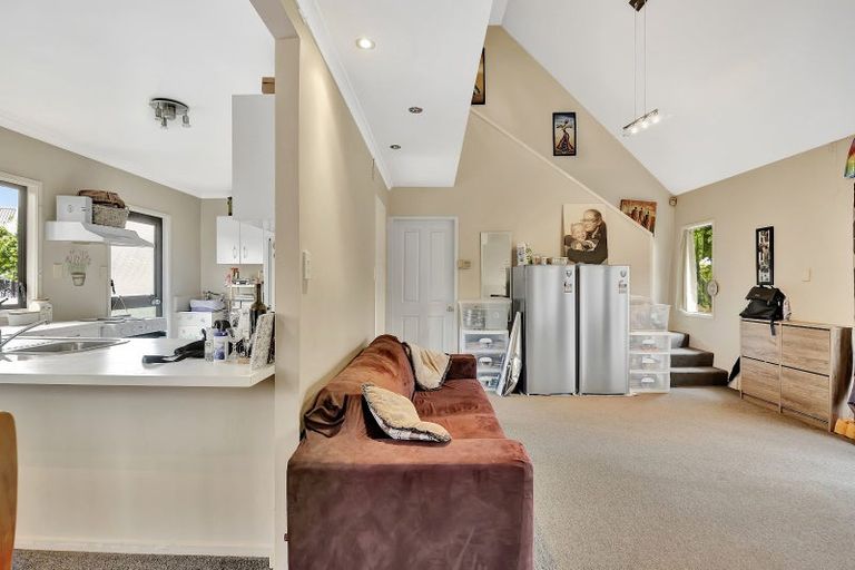 Photo of property in 11 Caulfield Place, Nawton, Hamilton, 3200