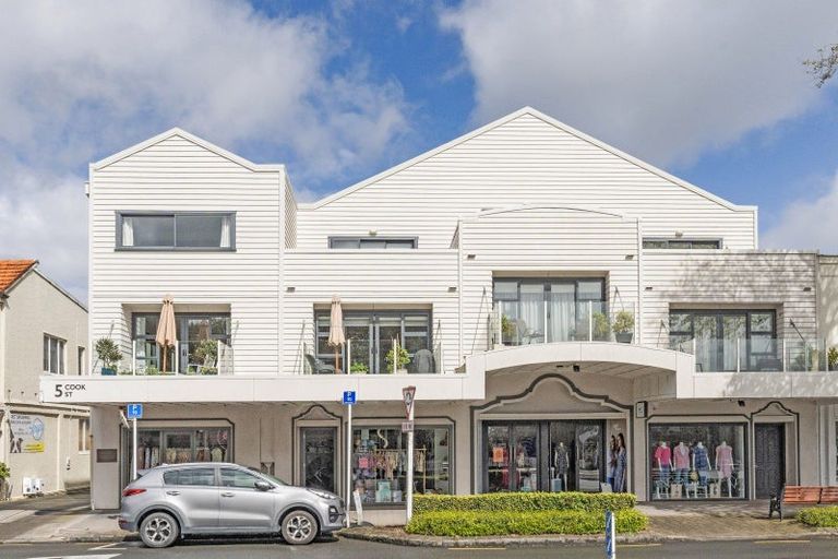 Photo of property in 19/5 Cook Street, Howick, Auckland, 2014