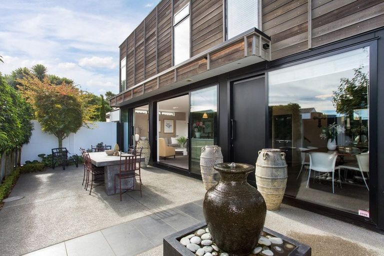 Photo of property in 1/94 Caledonian Road, St Albans, Christchurch, 8014