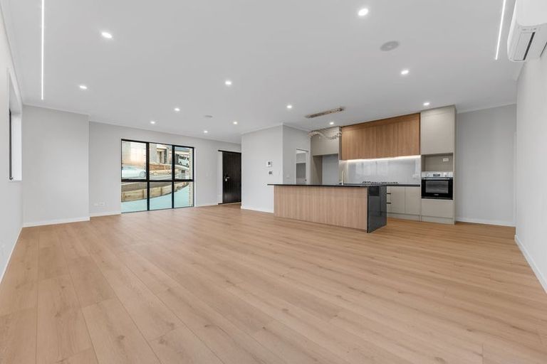 Photo of property in 11 Piedmonte Avenue, Pokeno, 2402