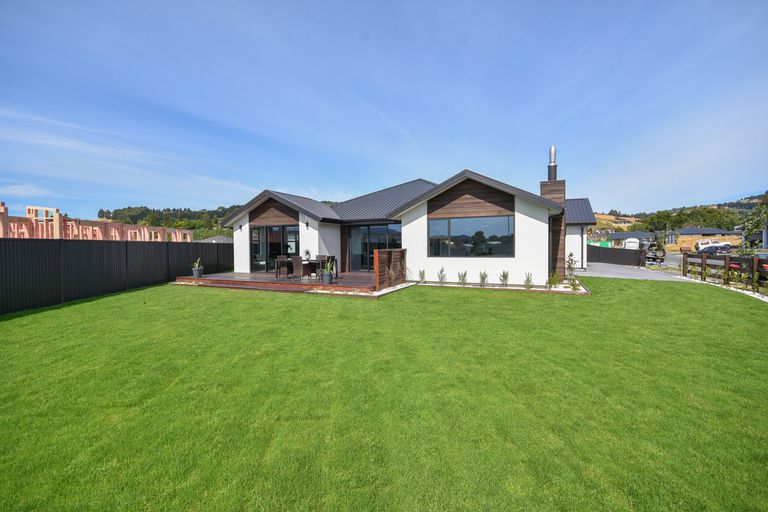 Photo of property in 44 Owhiro Avenue, Mosgiel, 9024