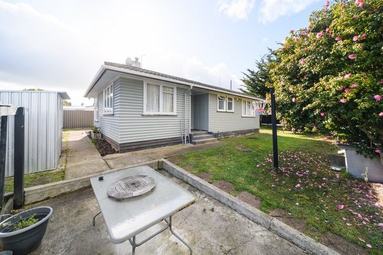 Photo of property in 2 Salford Place, Awapuni, Palmerston North, 4412