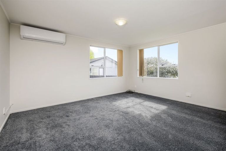 Photo of property in 1/82 Palmers Road, Clendon Park, Auckland, 2103