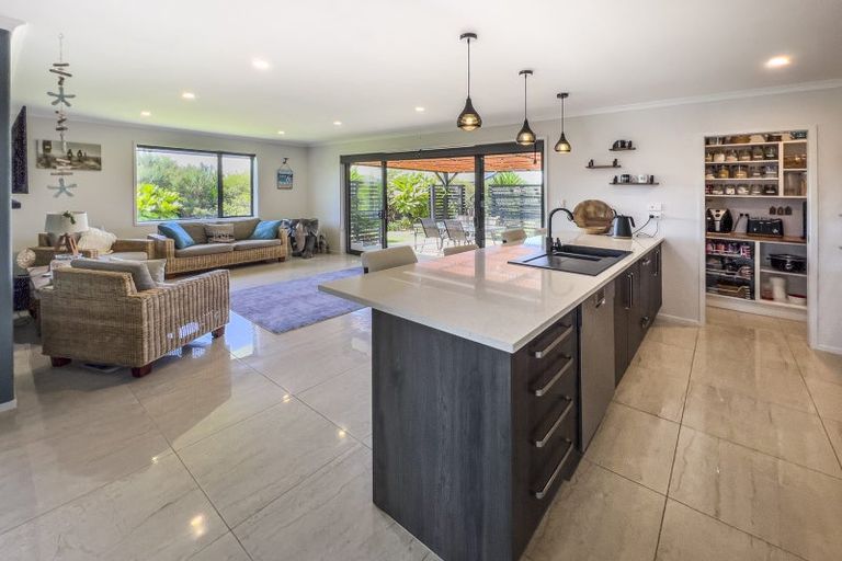 Photo of property in 10 Settlers View, Waipu, 0510