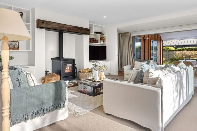 Photo of property in 23 Te Haunui Lane, Pegasus, 7612