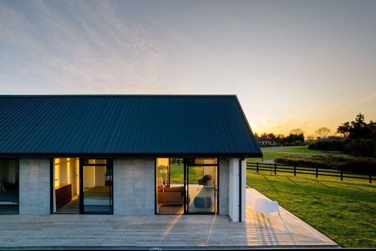 Photo of property in 10 Moemoea Place, Cambridge, 3434