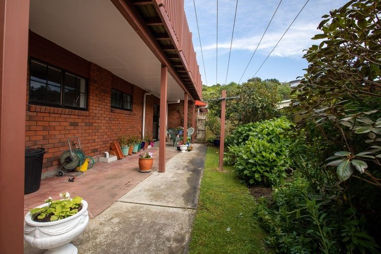 Photo of property in 85b Oxford Street, Tawa, Wellington, 5028