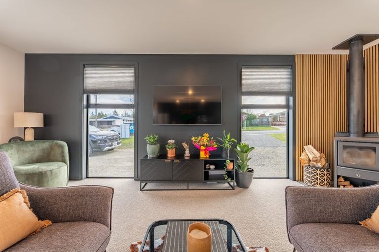 Photo of property in 22 Charles Street, Weston, Oamaru, 9401
