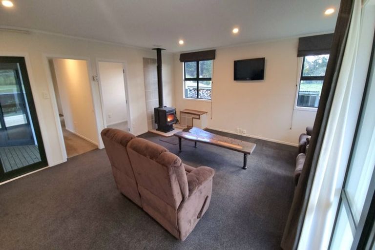 Photo of property in 299 Whangamata Road, Kinloch, Taupo, 3377