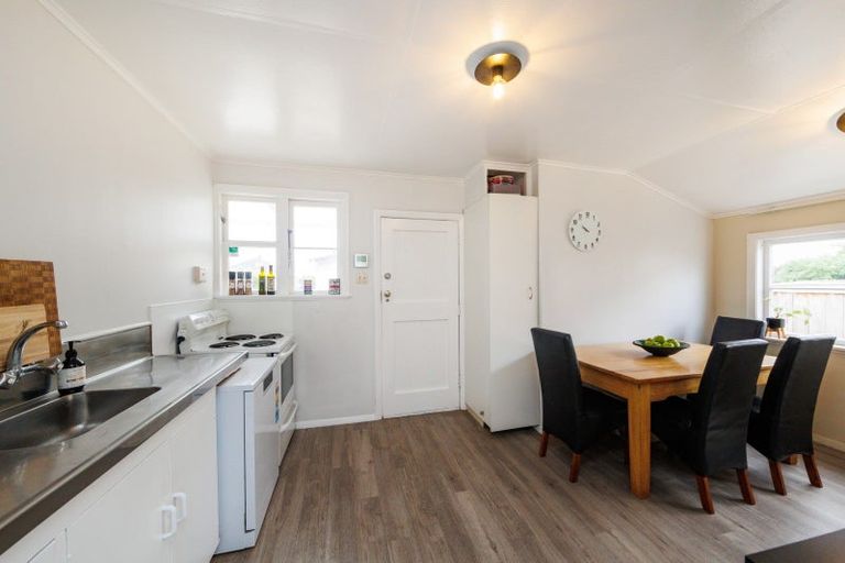 Photo of property in 32 Taylor Avenue, Feilding, 4702