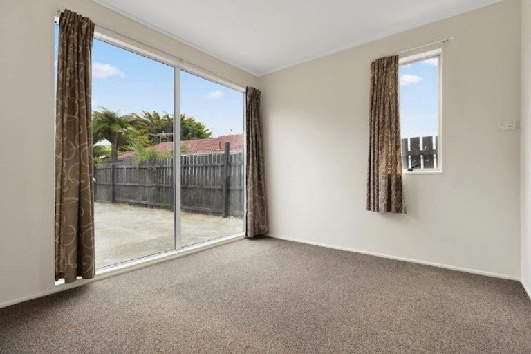 Photo of property in 65 Wordsworth Road, Manurewa, Auckland, 2102