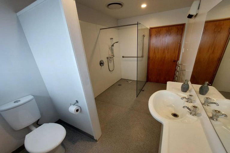 Photo of property in 370c Yaldhurst Road, Russley, Christchurch, 8042